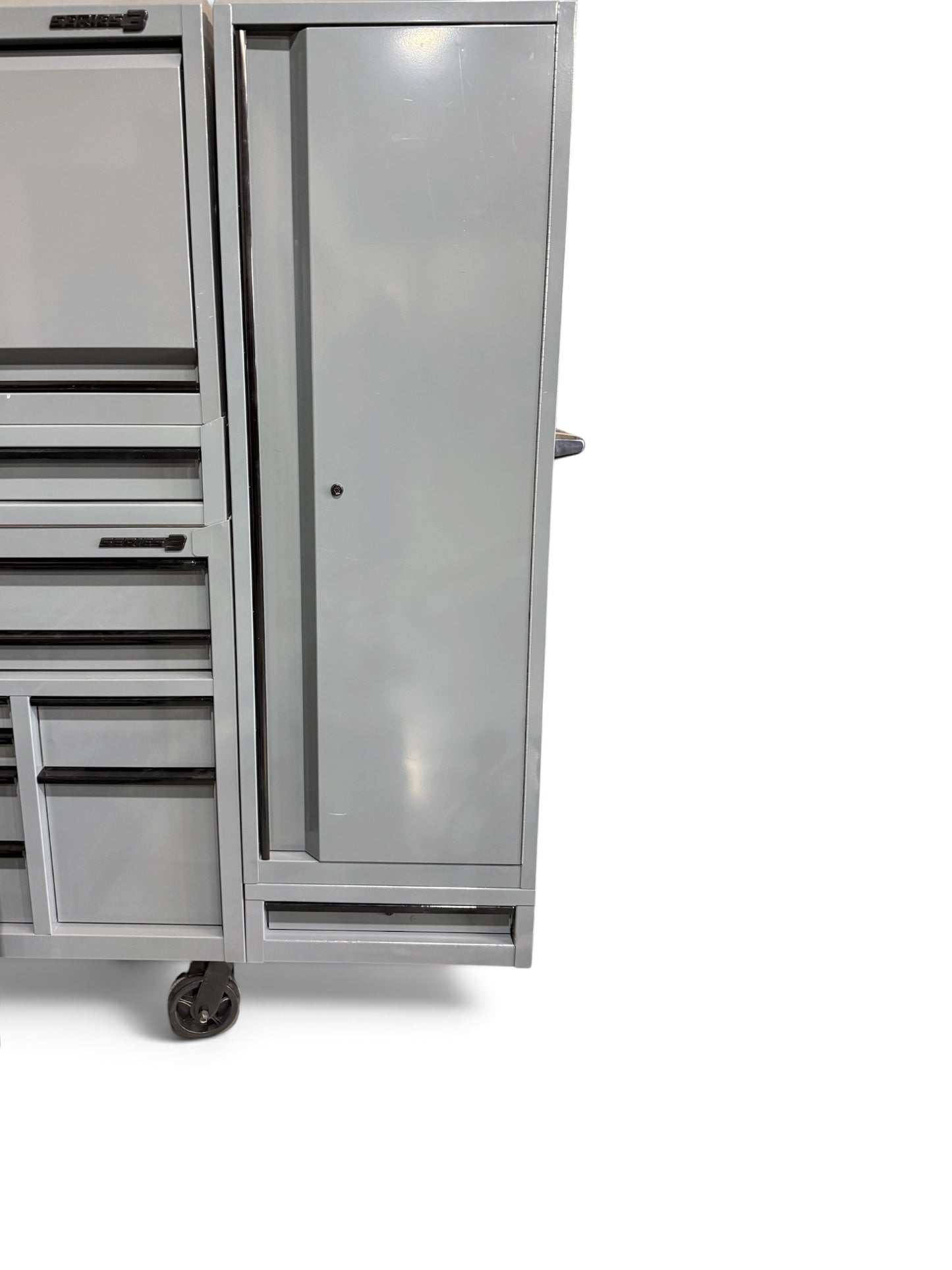 HF 22" Drawer Below Locker
